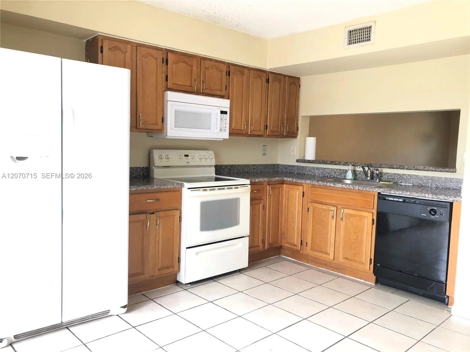 14902 SW 82nd Ln # 13-206, Miami, FL 33193 photo 6