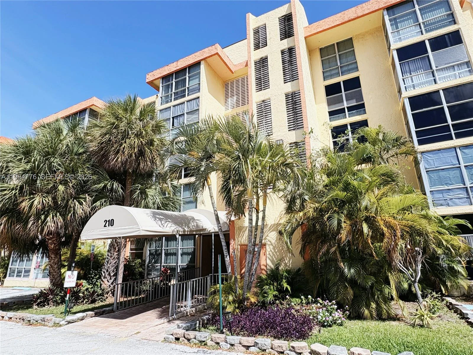 210 172nd St # 333, Sunny Isles Beach, FL 33160