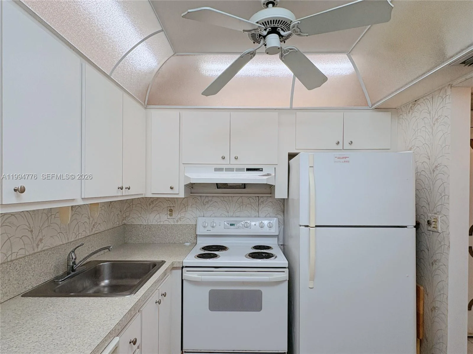 210 172nd St # 333, Sunny Isles Beach, FL 33160 photo 5