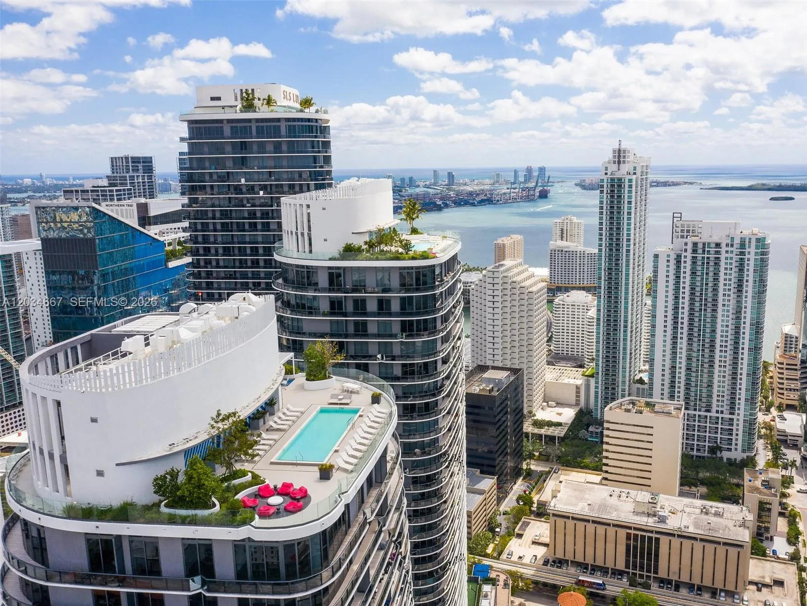 55 SW 9 St # 1605, Miami, FL 33130