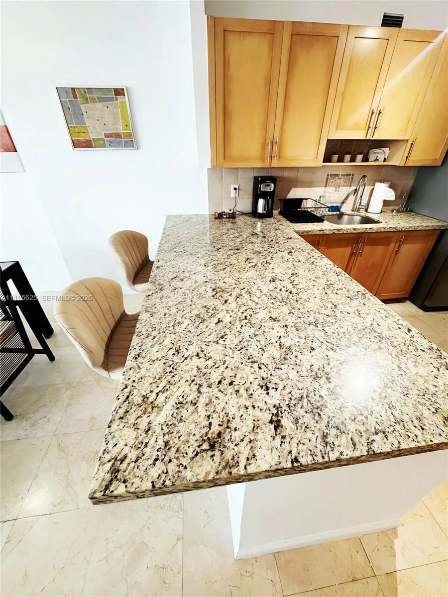 100 Lincoln Rd # 1243, Miami Beach, FL 33139 photo 5
