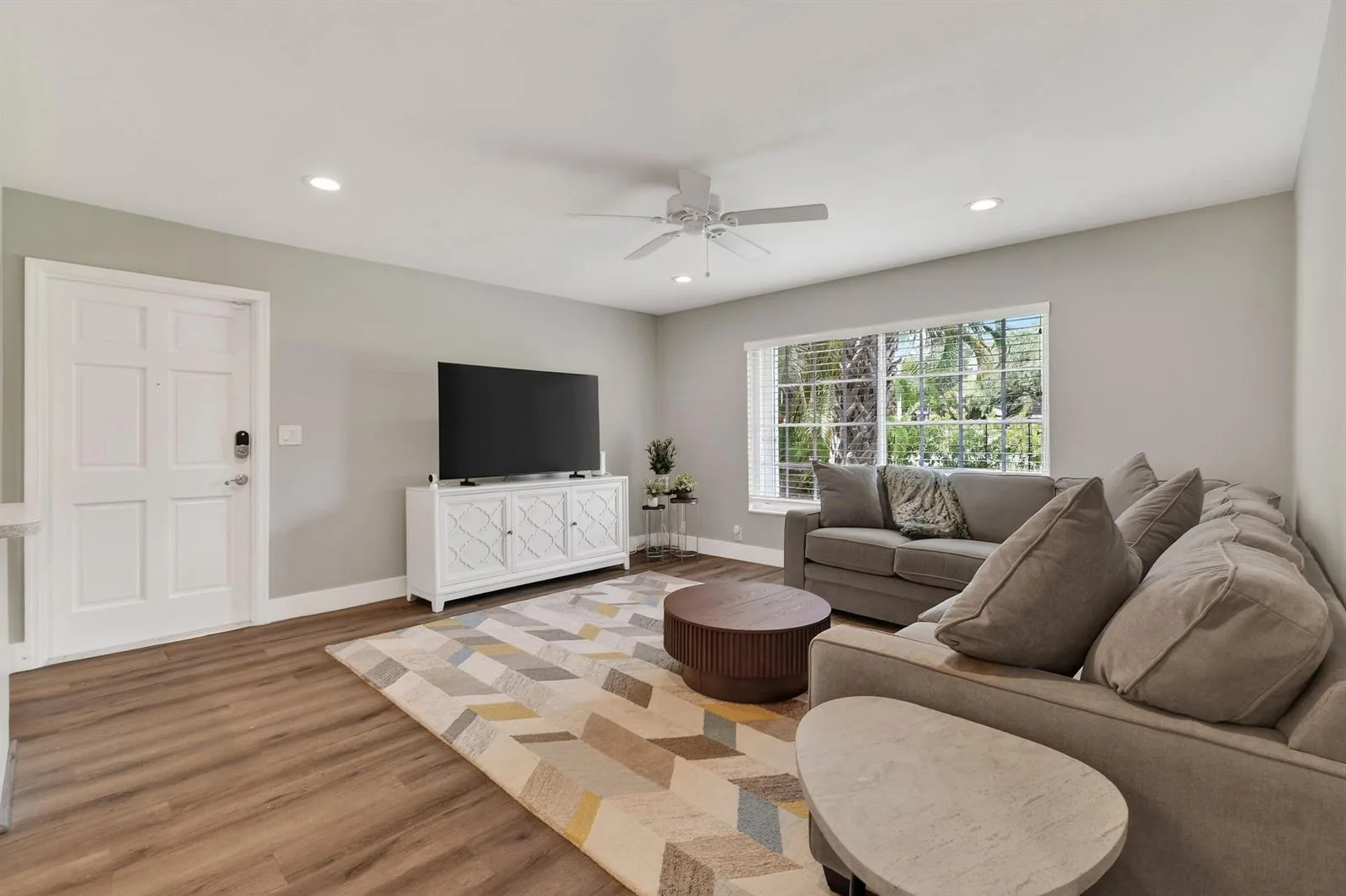 11521 Landing Place # E1, North Palm Beach, FL 33408 photo 4