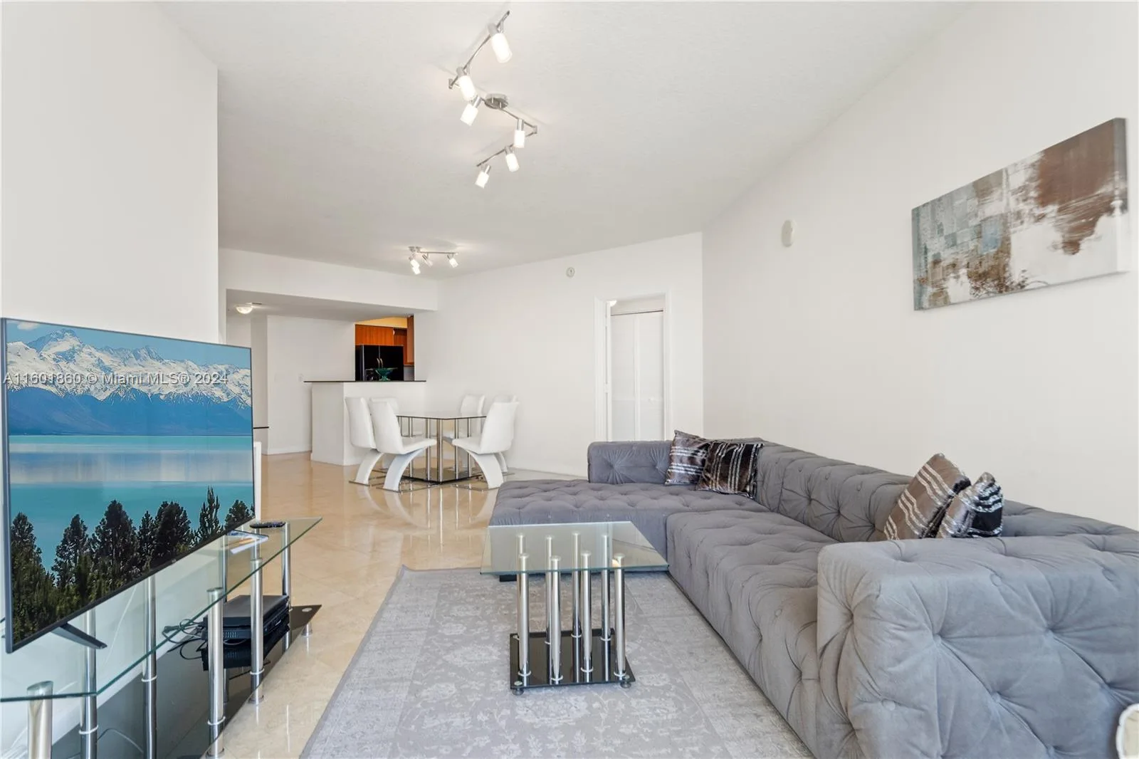 16699 Collins Ave # 3106, Sunny Isles Beach, FL 33160 photo 4