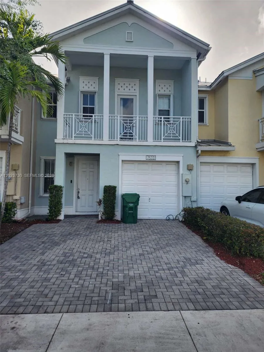 7510 NW 107th Pl, Doral, FL 33178