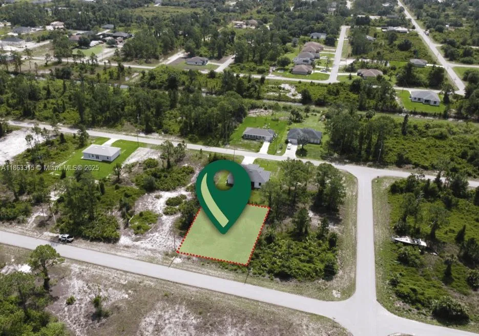 535 Beach Ave S, Lehigh Acres, FL 33974 photo 2