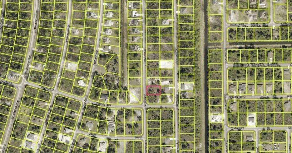 535 Beach Ave S, Lehigh Acres, FL 33974 photo 3