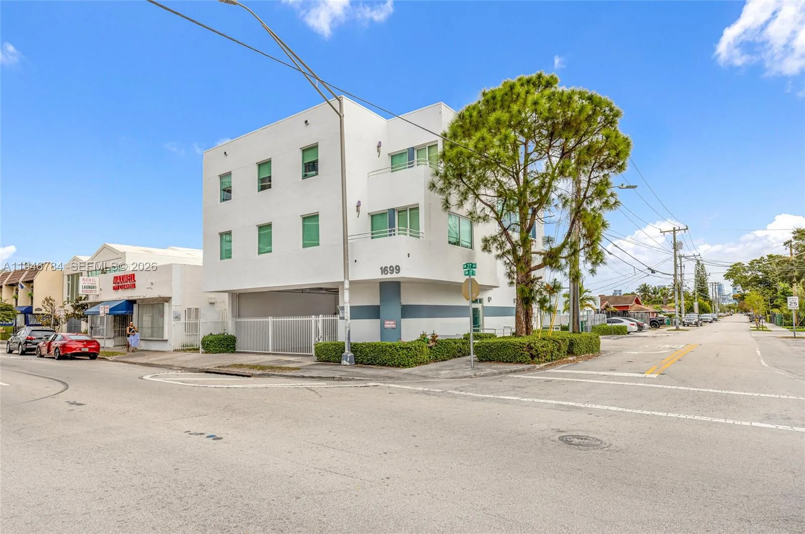 1693 SW 27th Ave, Miami, FL 33145 photo 2