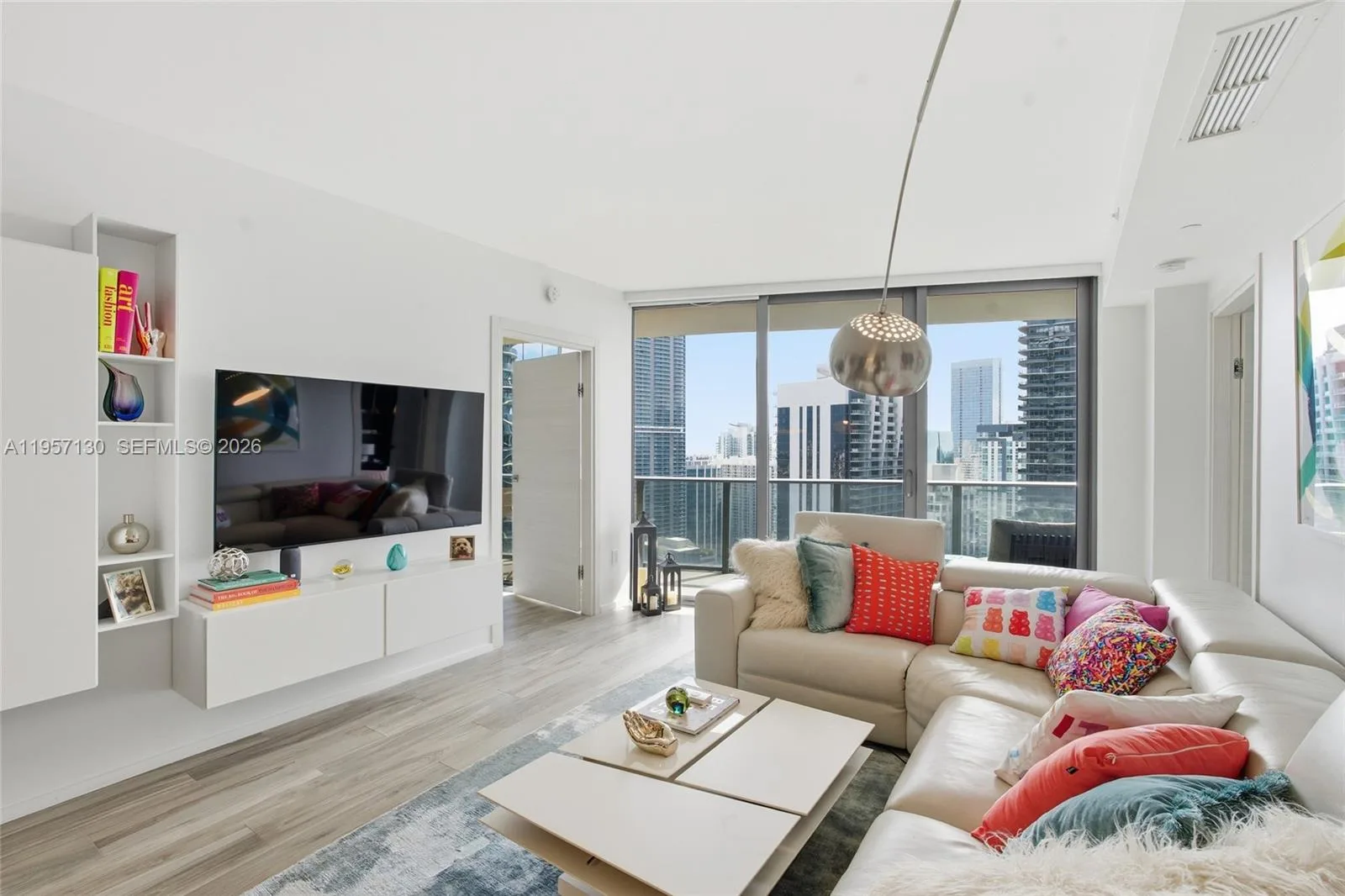 801 S Miami Ave # 4202, Miami, FL 33130 photo 4