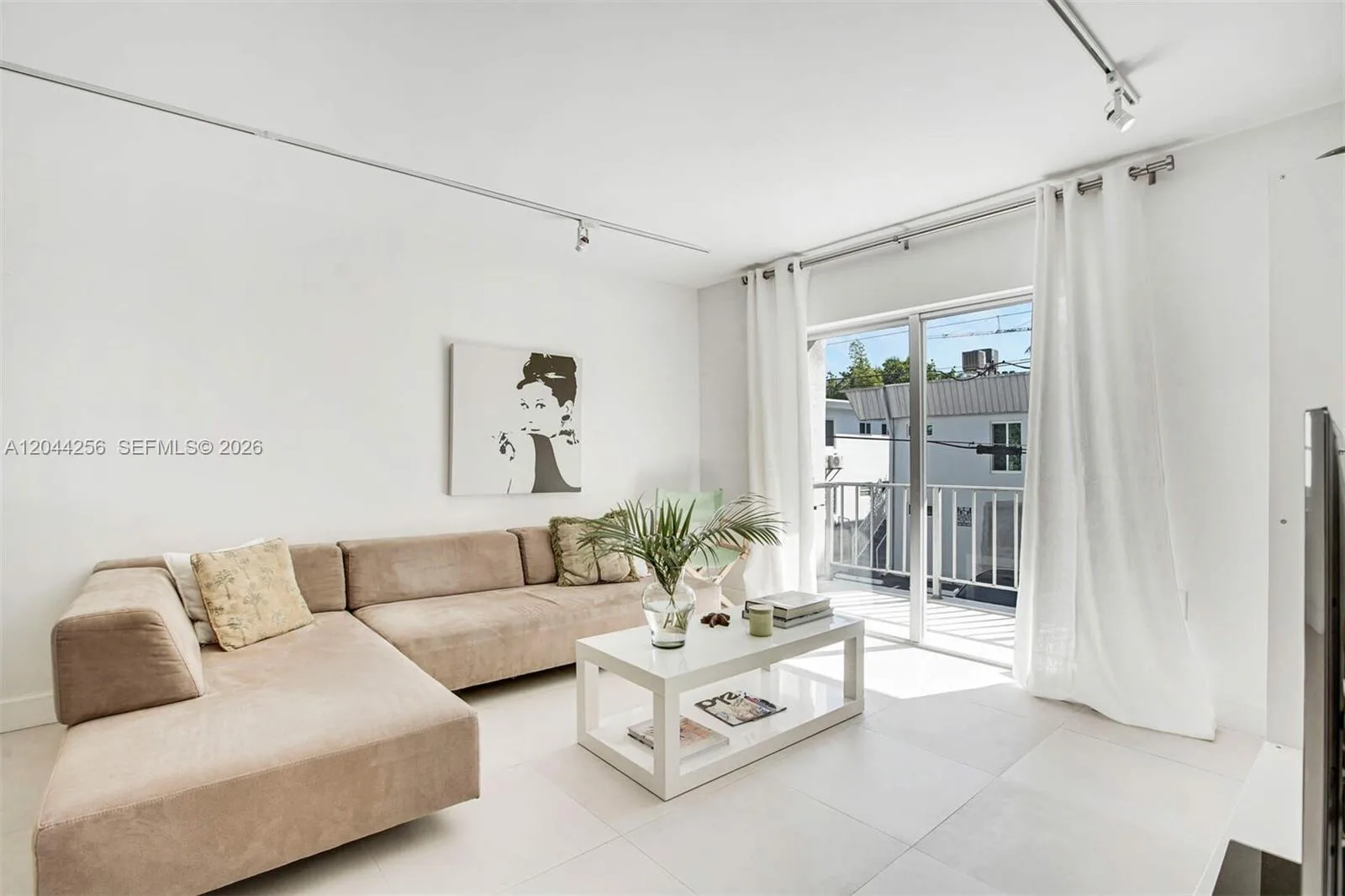 201 Jefferson Ave # 2E, Miami Beach, FL 33139 photo 4