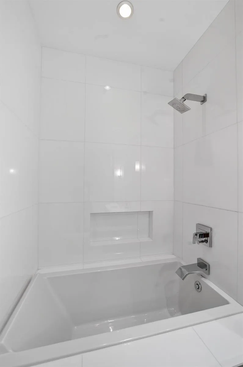 2301 Collins Avenue # Ph14, Miami Beach, FL 33139 photo 13