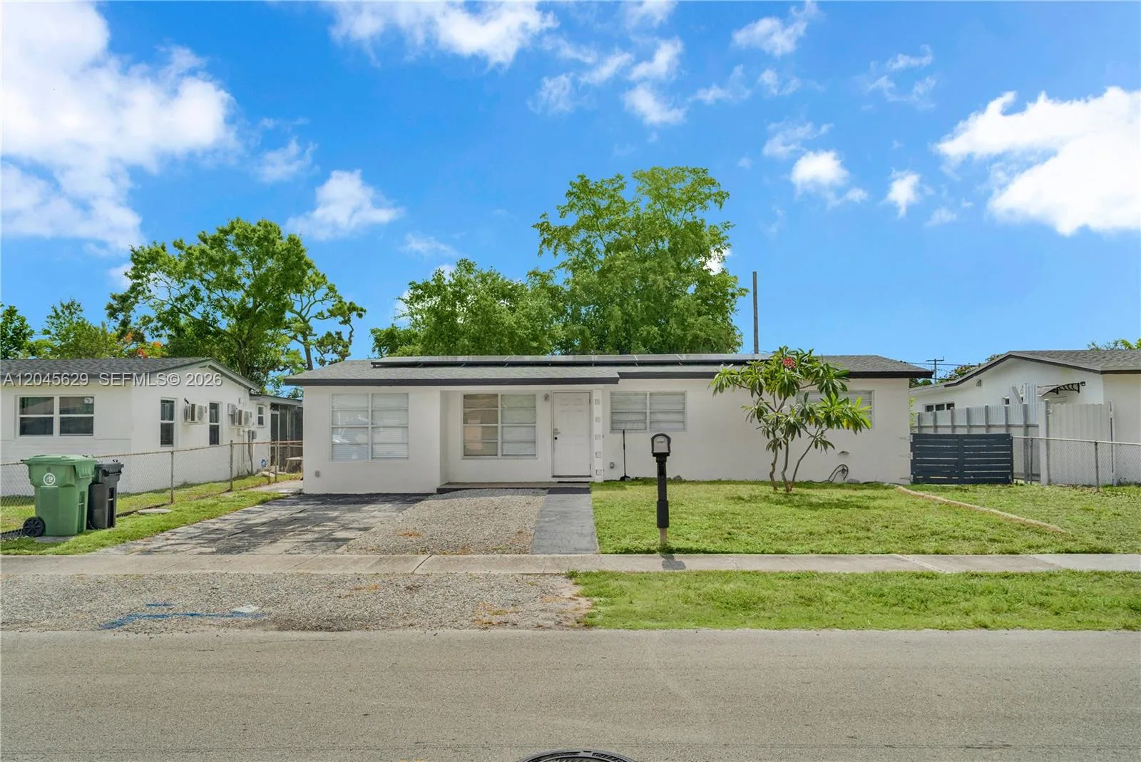 1016 SW 22nd Ter, Fort Lauderdale, FL 33312