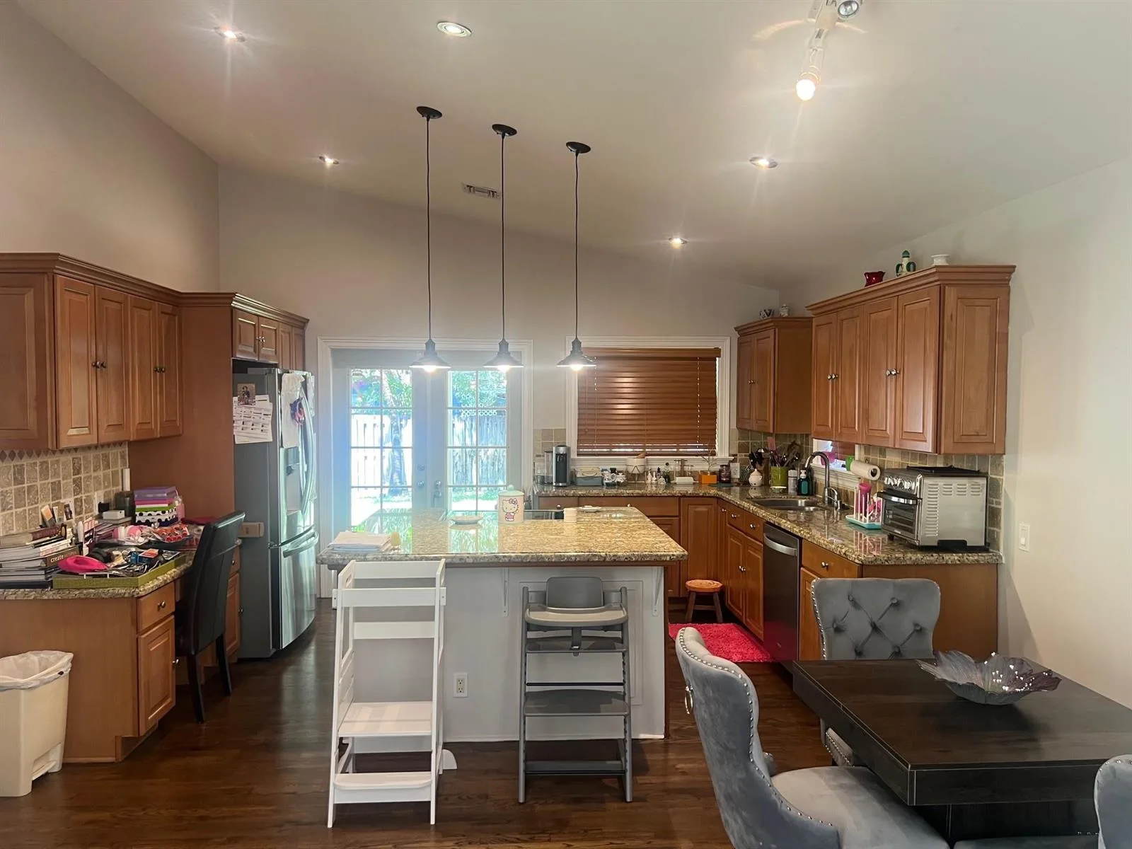 405 NE 12th Avenue, Fort Lauderdale, FL 33301 photo 3