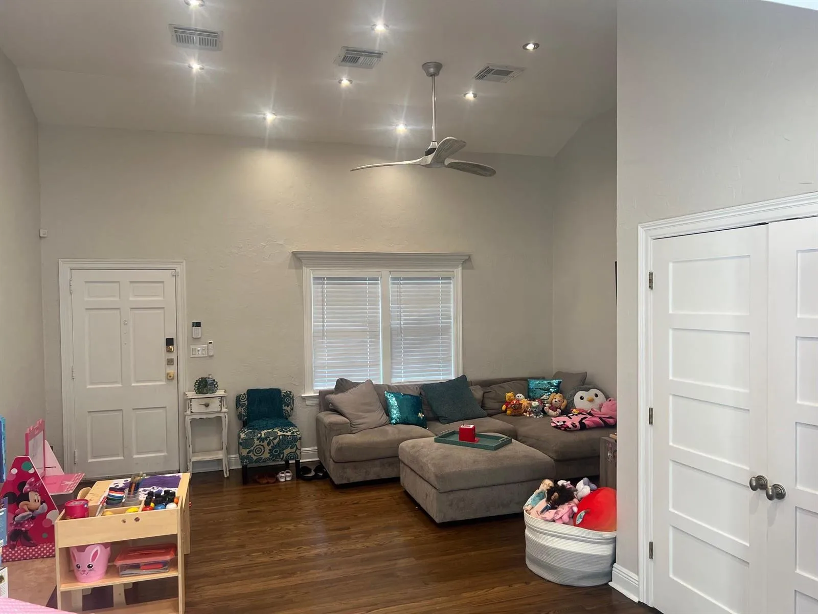 405 NE 12th Avenue, Fort Lauderdale, FL 33301 photo 9