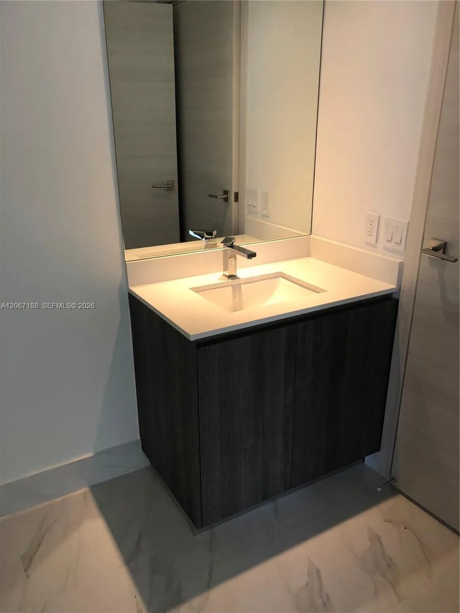 801 S Miami Ave # 1705, Miami, FL 33131 photo 9