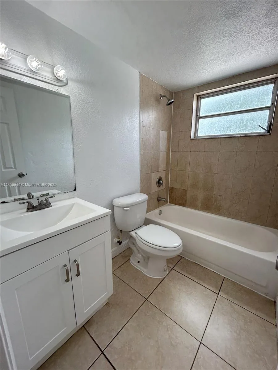8287 NE Miami Ct # 101, Miami, FL 33138 photo 10