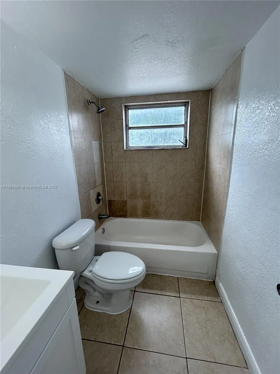8287 NE Miami Ct # 101, Miami, FL 33138 photo 11