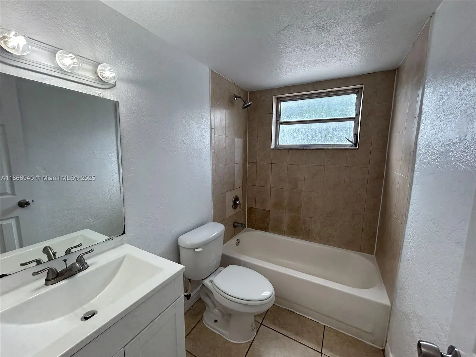 8287 NE Miami Ct # 101, Miami, FL 33138 photo 12