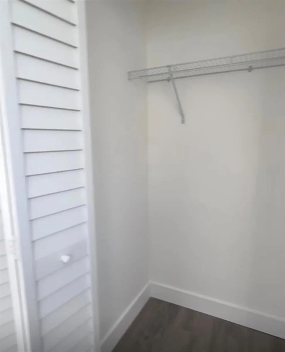517 NW 16TH Avenue, Fort Lauderdale, FL 33311 photo 2
