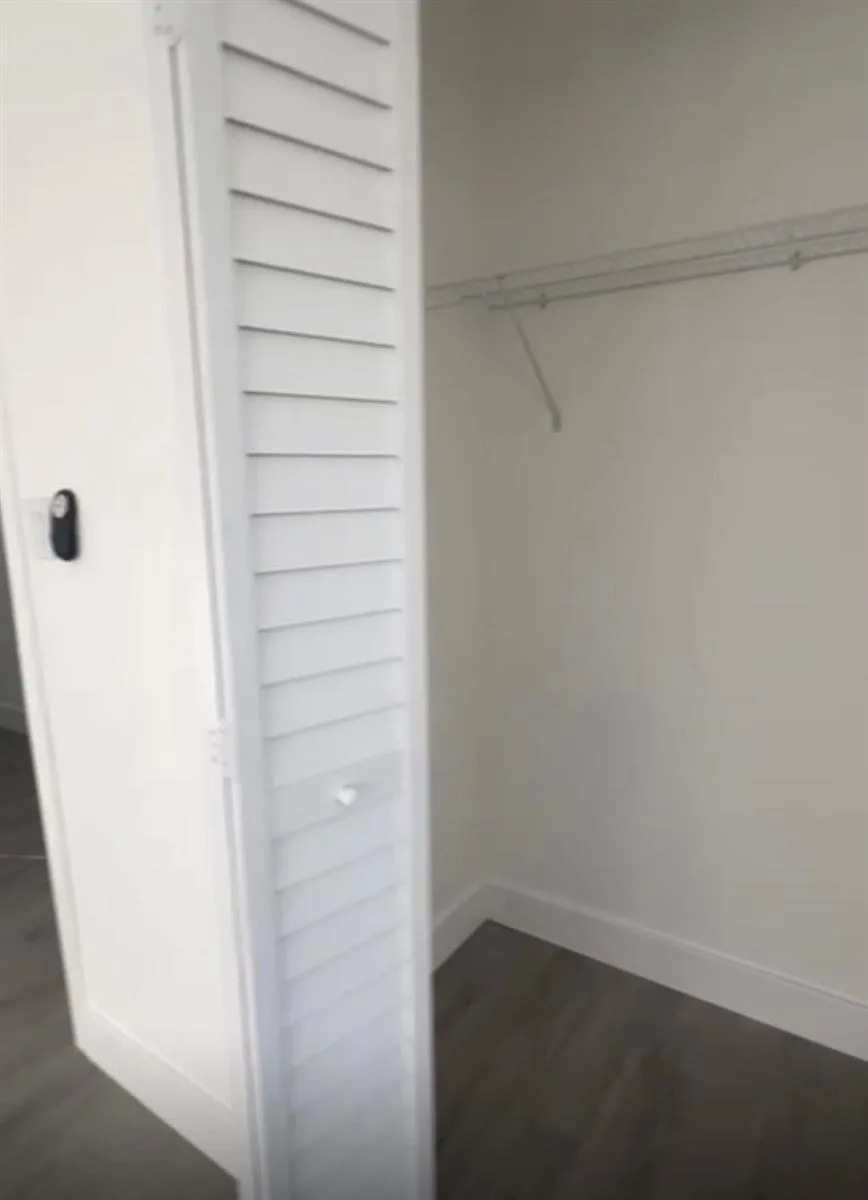 517 NW 16TH Avenue, Fort Lauderdale, FL 33311 photo 7