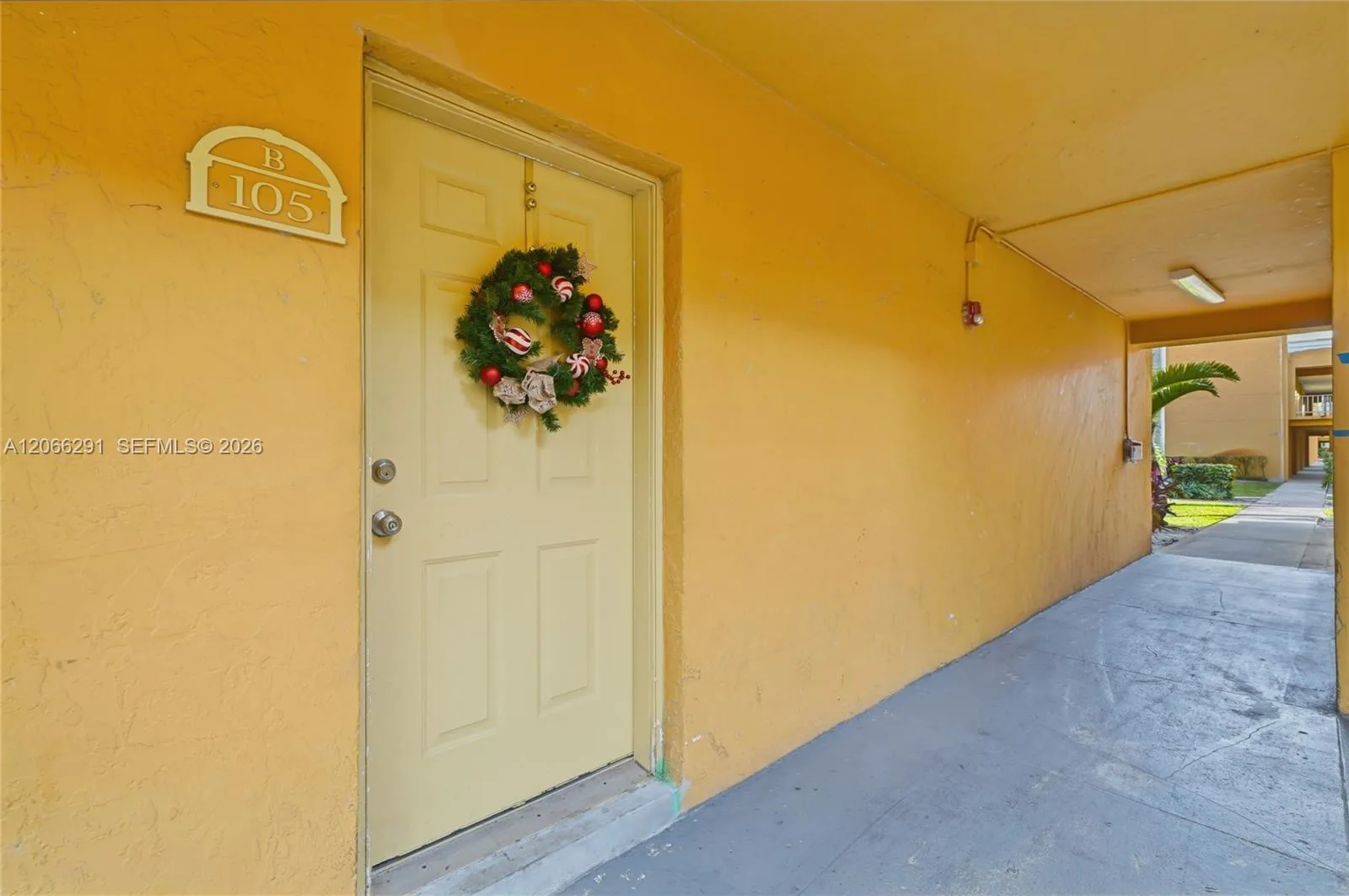 18101 NW 68th Ave # B105, Hialeah, FL 33015