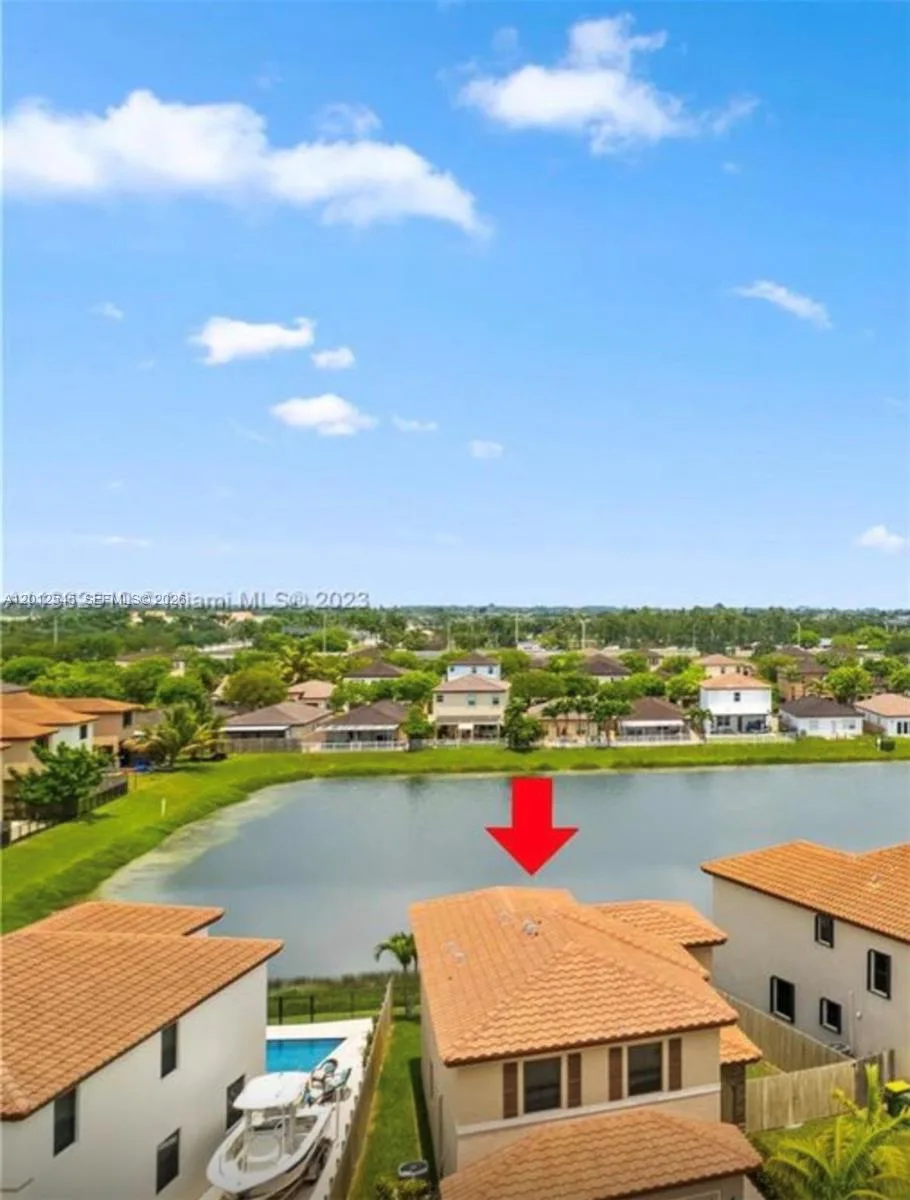 2401 NE 2nd Dr, Homestead, FL 33033 photo 11