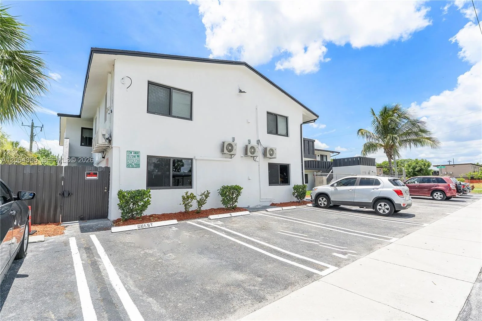 940 NW 8th Ave, Pompano Beach, FL 33060 photo 5