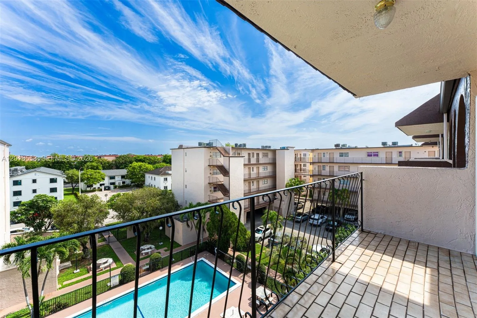 1950 W 54th St # 412, Hialeah, FL 33012 photo 12