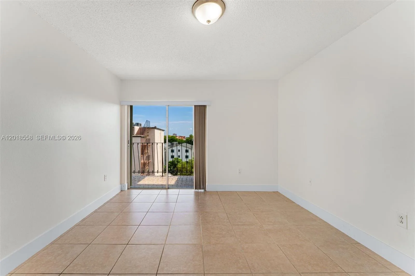 1950 W 54th St # 412, Hialeah, FL 33012 photo 6