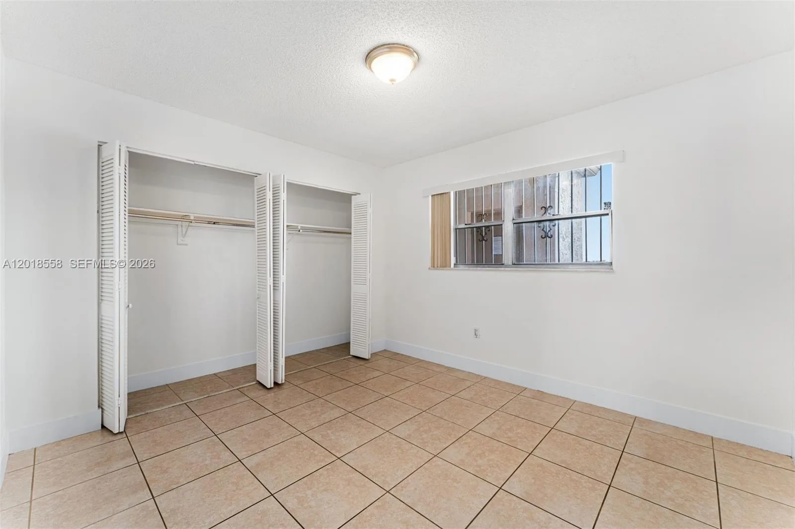 1950 W 54th St # 412, Hialeah, FL 33012 photo 9