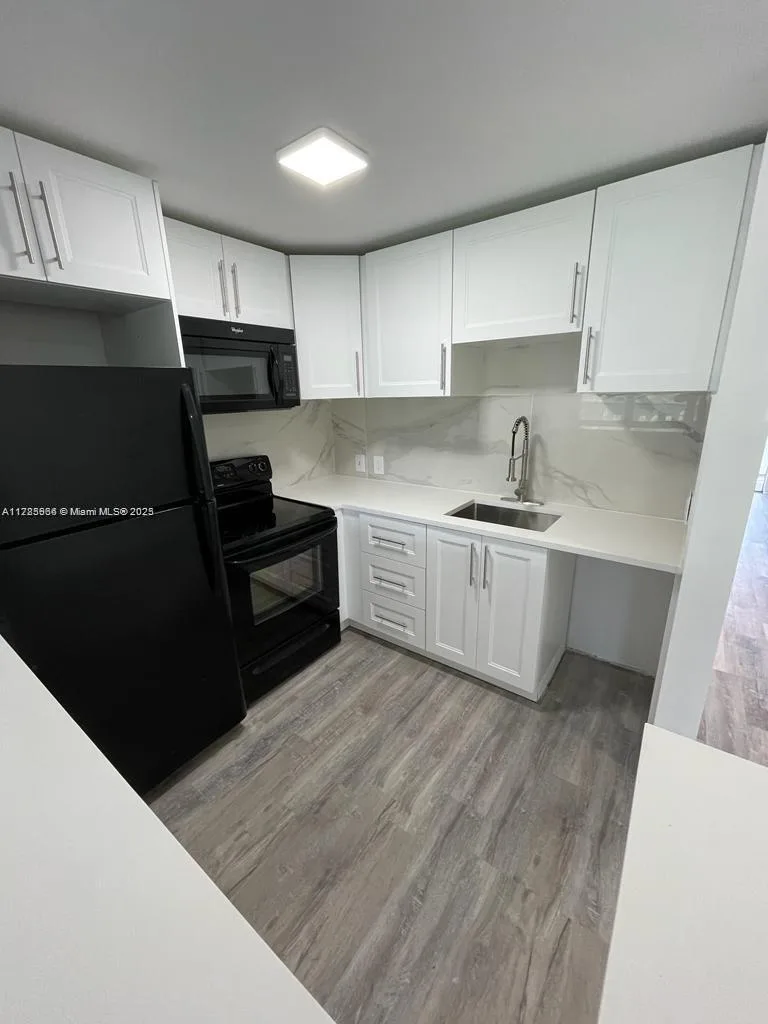22 Suffolk A # 22, Boca Raton, FL 33434