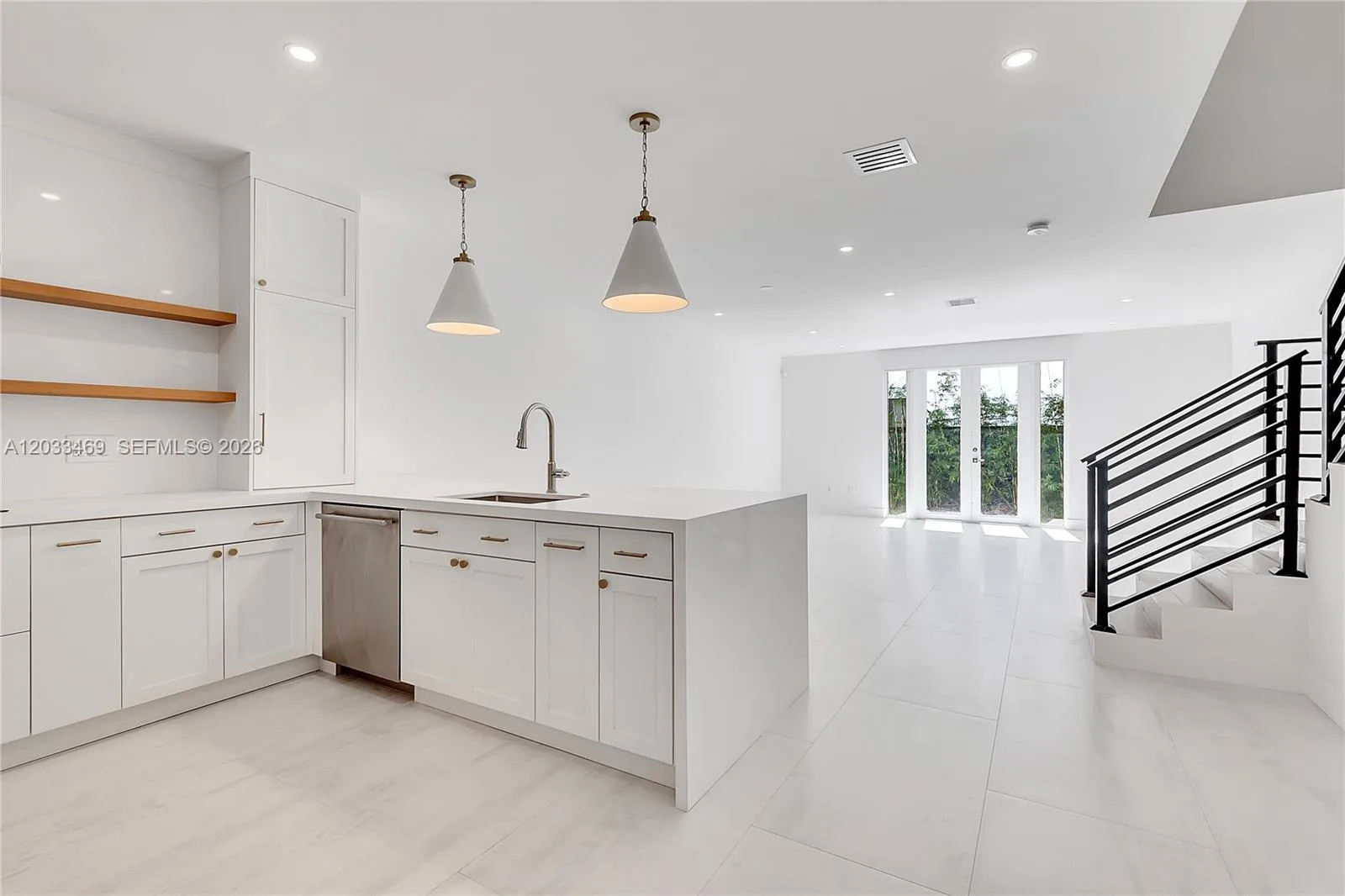 3384 Day Ave # 3384, Miami, FL 33133