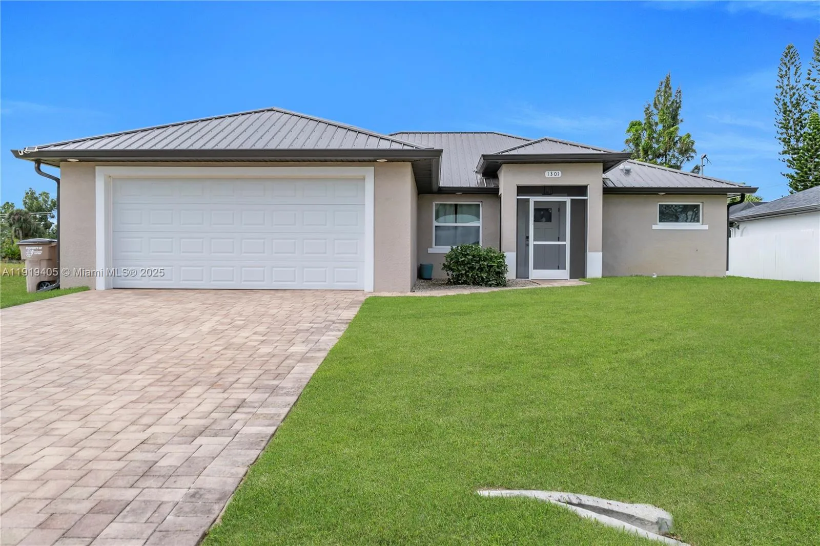 1301 Dorothy Ave N, Lehigh Acres, FL 33971 photo 4