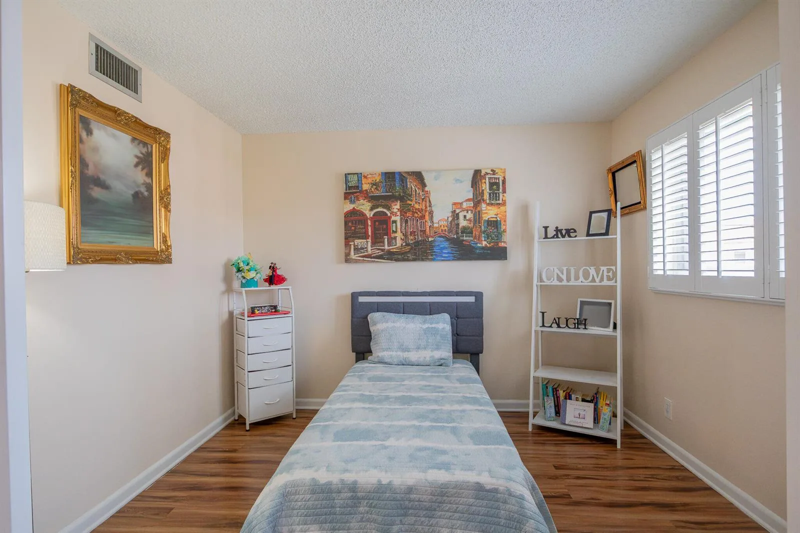 715 Lori Drive # 303, Palm Springs, FL 33461 photo 6
