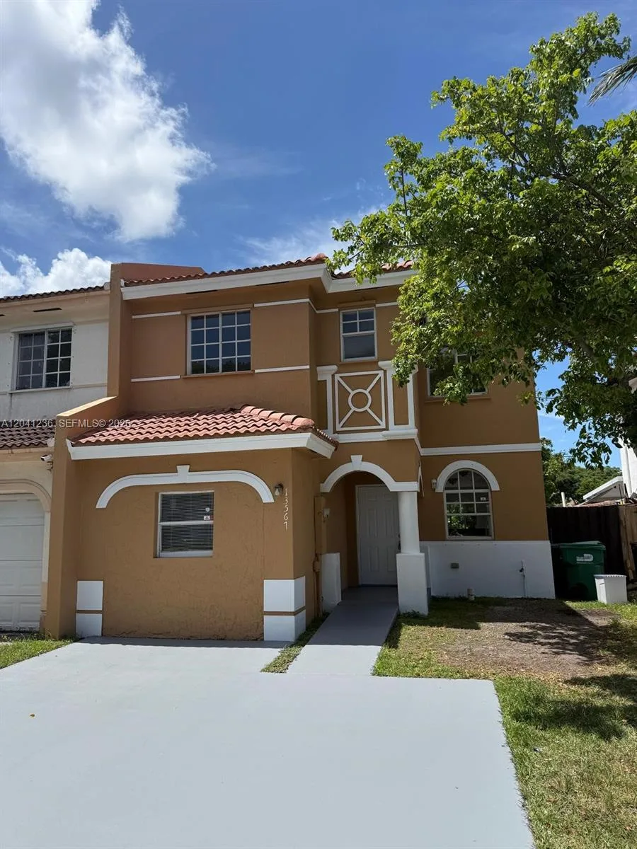 13567 SW 264th Ter # -, Homestead, FL 33032