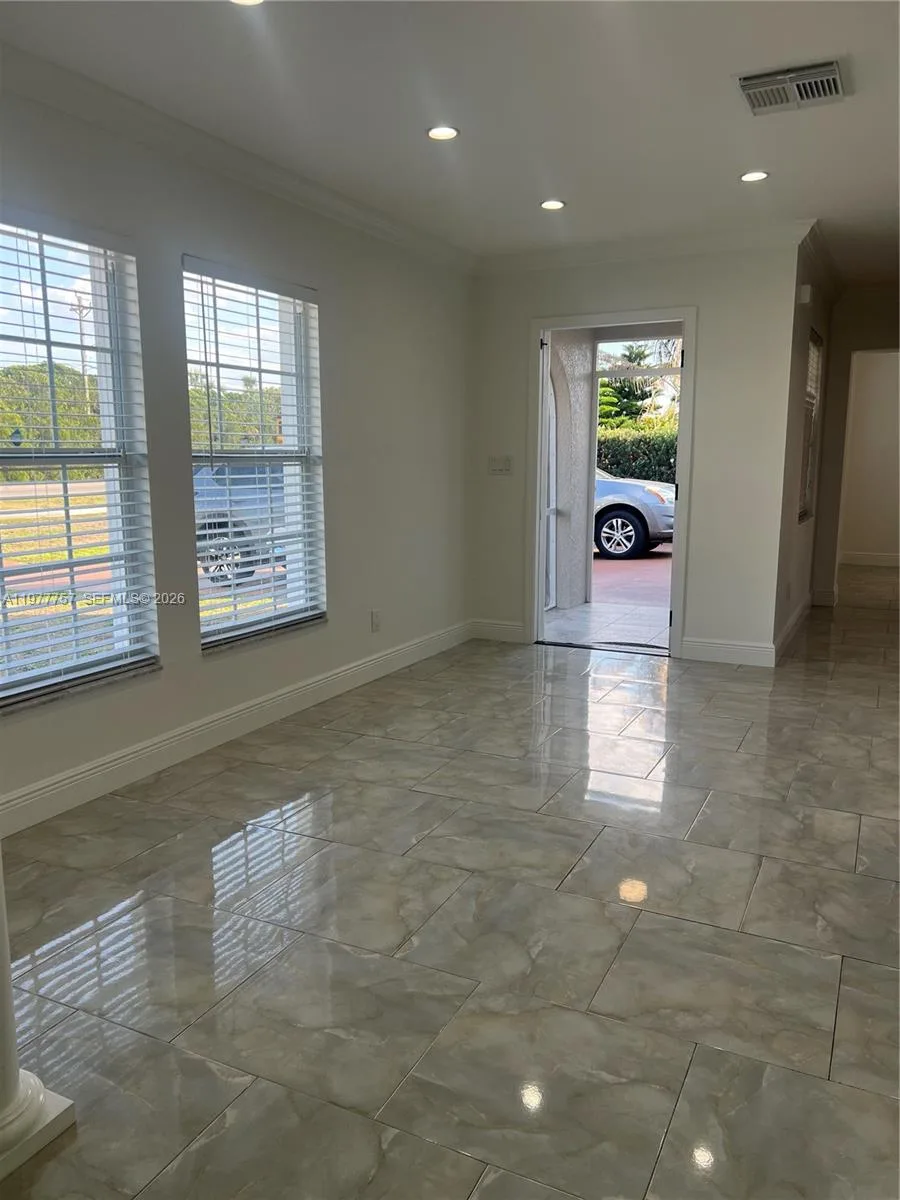 321 ALABAMA RD S, Lehigh Acres, FL 33936 photo 4