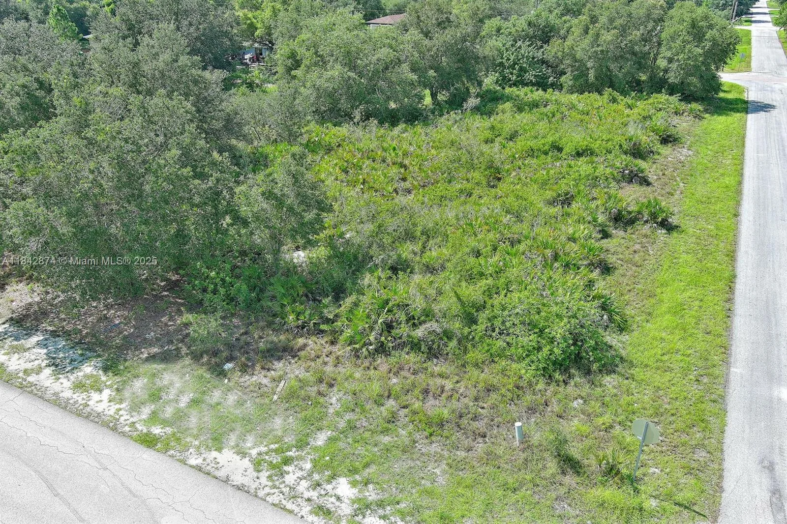 2517 W 67th Street, Lehigh Acres, FL 33971 photo 4