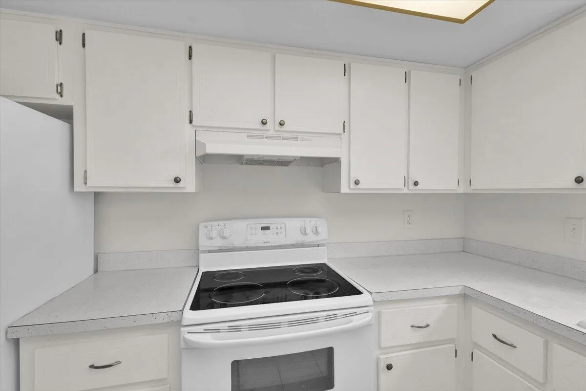 2950 SE Ocean Boulevard # 14-1, Stuart, FL 34996 photo 11