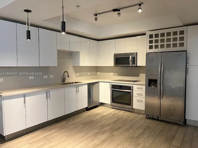 999 SW 1st Ave # 2301, Miami, FL 33130 photo 8