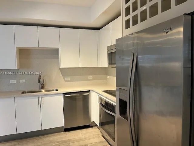 999 SW 1st Ave # 2301, Miami, FL 33130 photo 9
