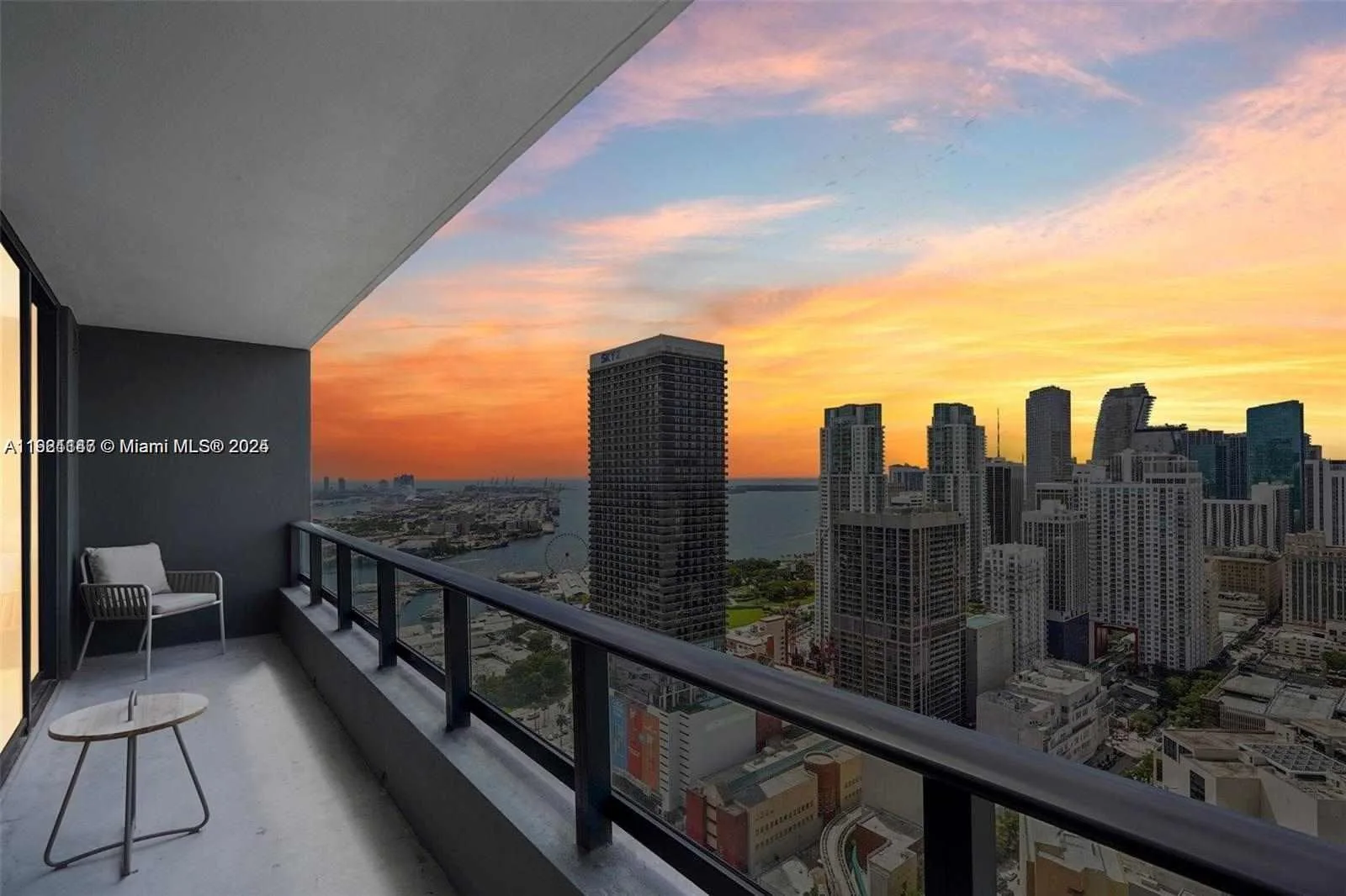 159 NE 6th St # 4114, Miami, FL 33132 photo 10