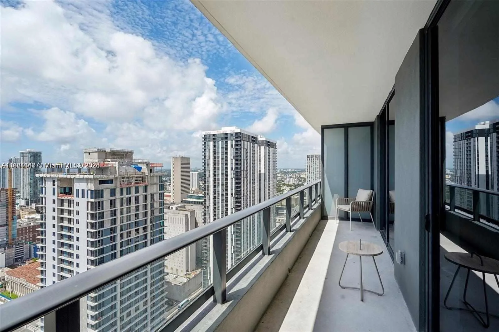 159 NE 6th St # 4114, Miami, FL 33132 photo 11