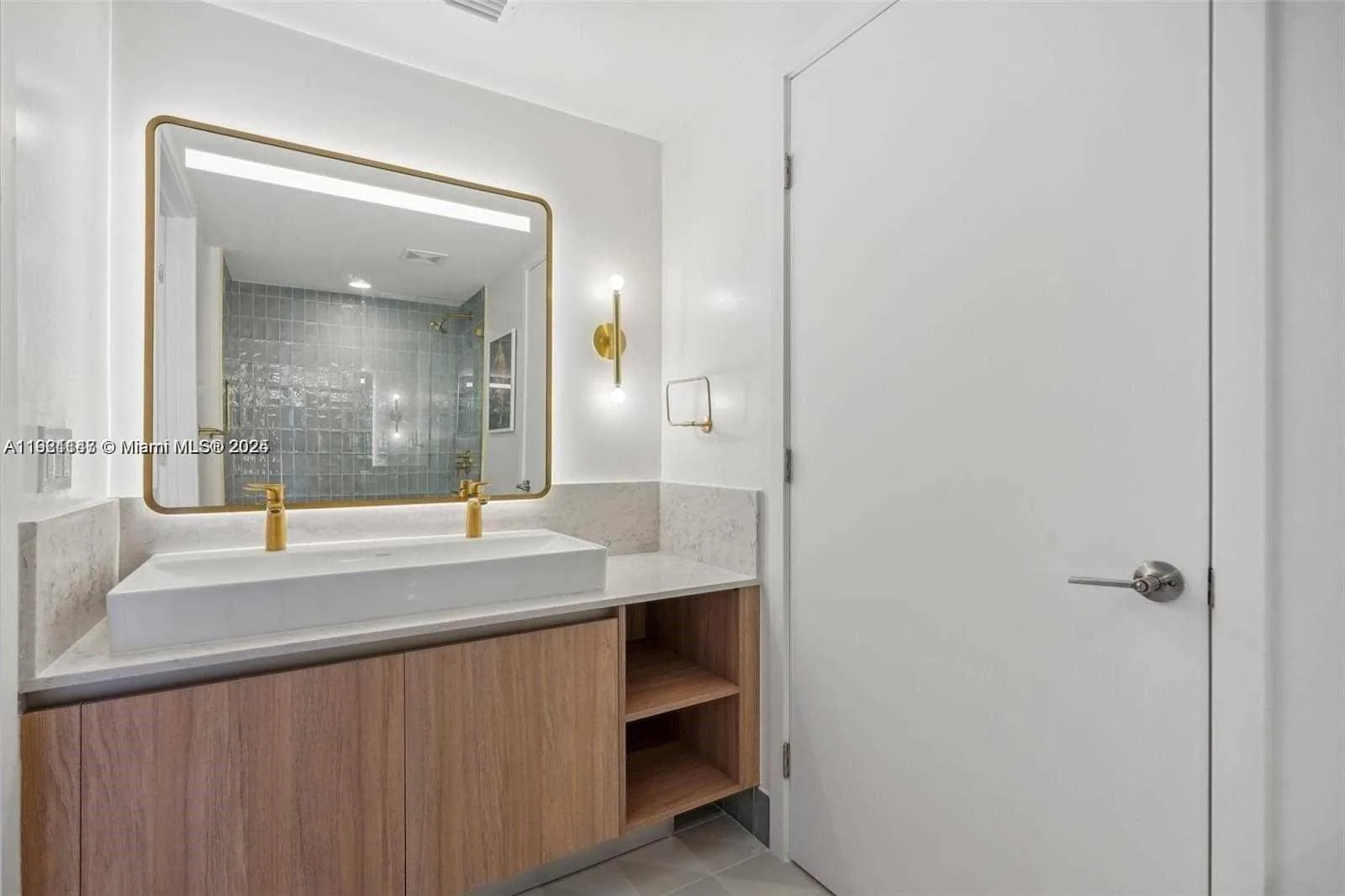 159 NE 6th St # 4114, Miami, FL 33132 photo 7