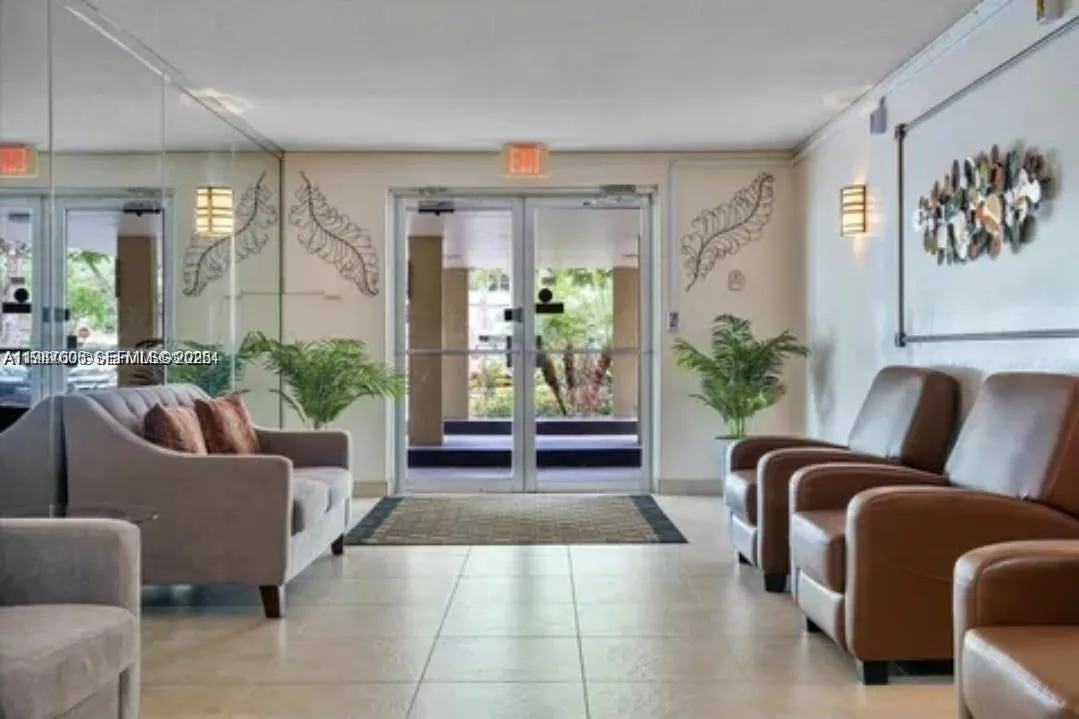 6700 Cypress Rd # 409, Plantation, FL 33317 photo 5