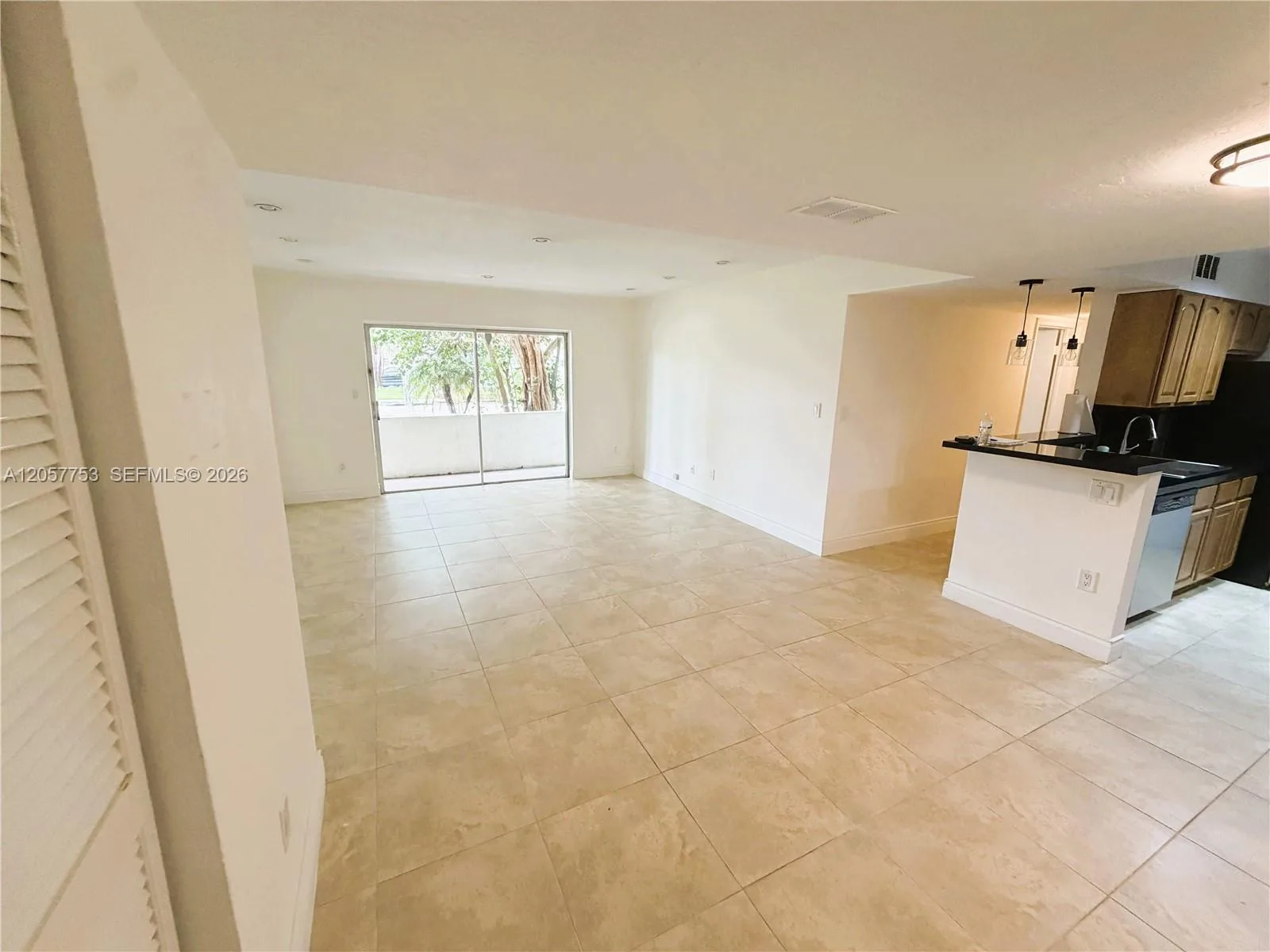 7483 SW 82nd St # A102, Miami, FL 33143 photo 5