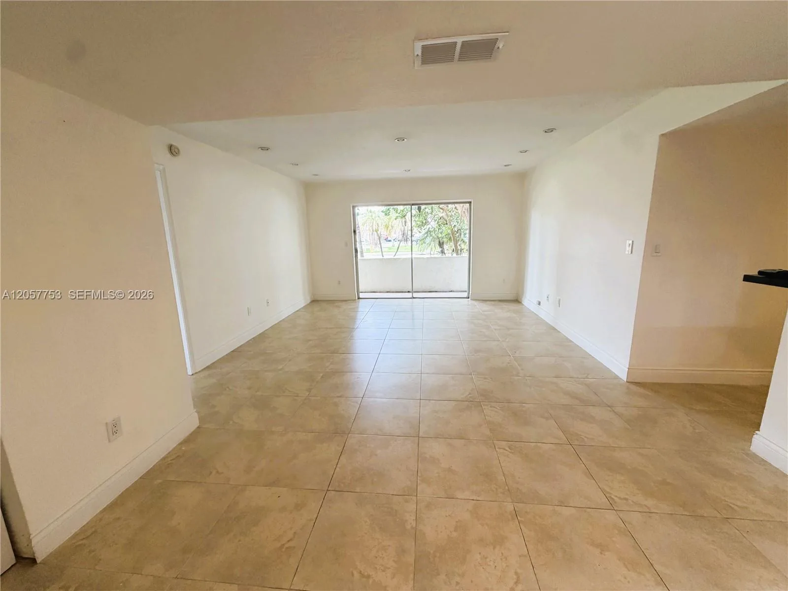 7483 SW 82nd St # A102, Miami, FL 33143 photo 6