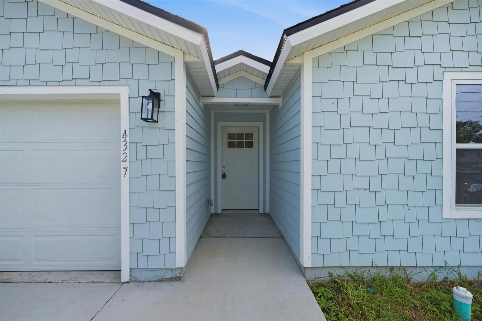 4327 Bessie Circle E, Jacksonville, FL 32209 — zdjęcie 2