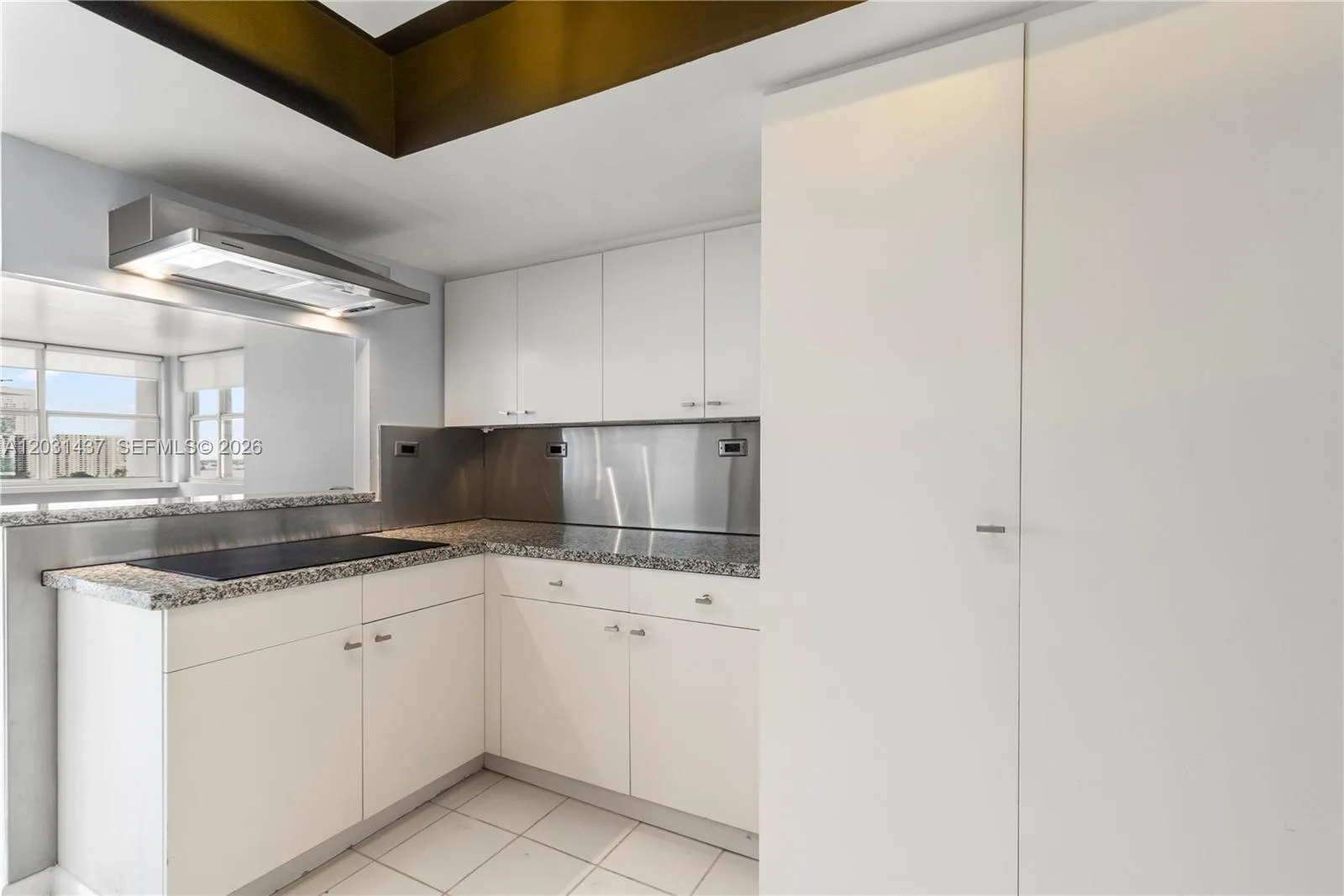 1420 Brickell Bay Dr # 1405C, Miami, FL 33131 photo 12