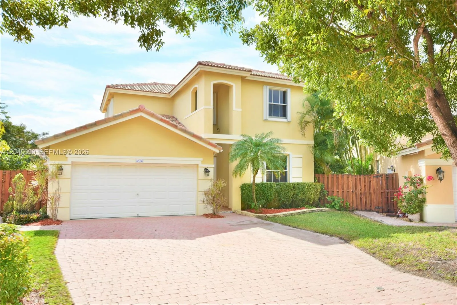 4534 NW 94th Pl, Doral, FL 33178
