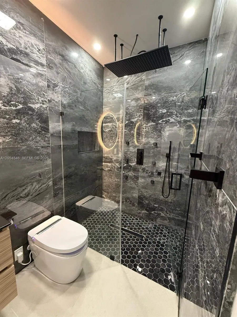 401 NW 131st St # 2A, North Miami, FL 33168 photo 4