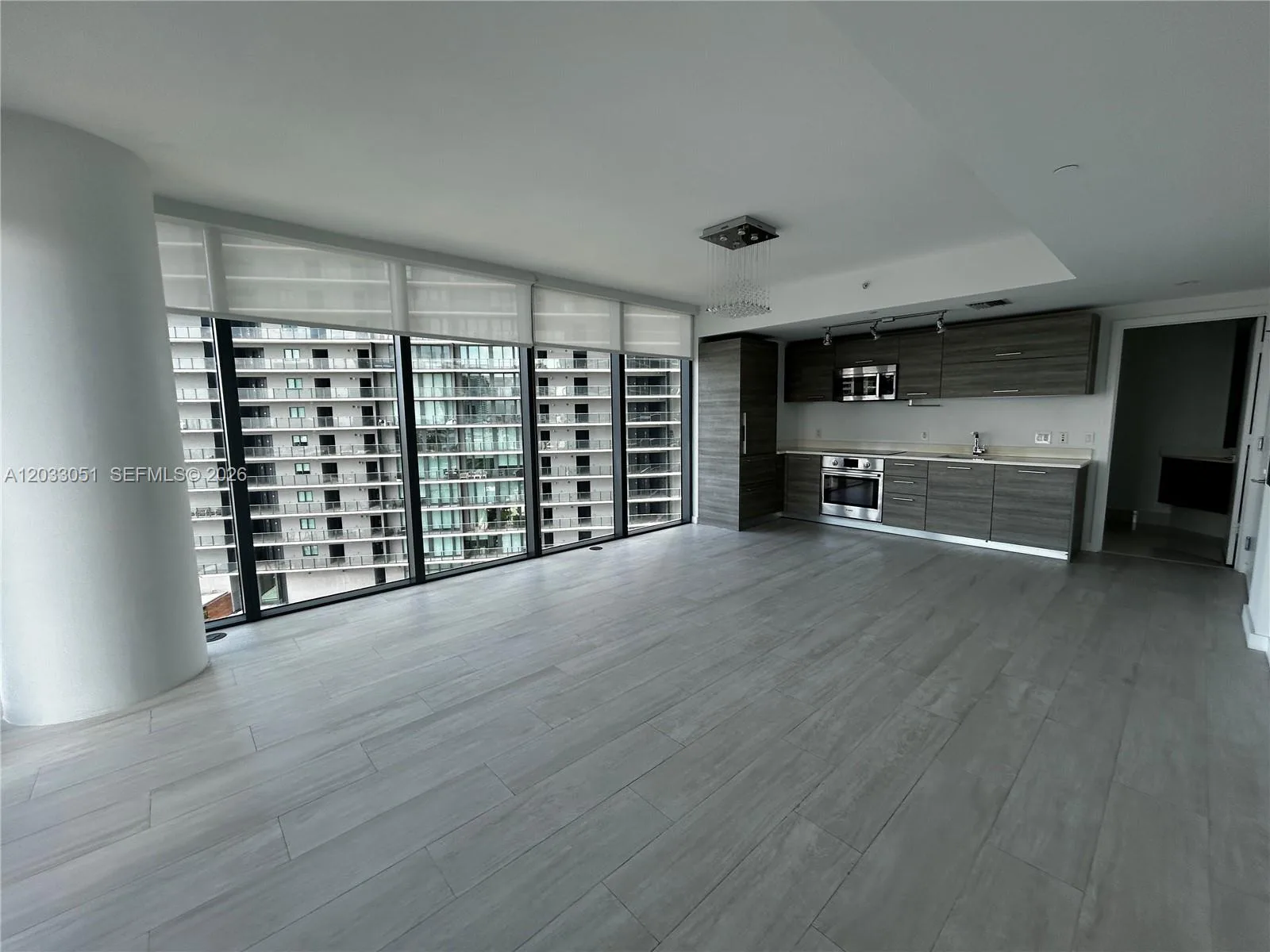 650 NE 32nd St # 1608, Miami, FL 33137 photo 2